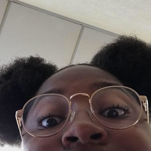 Meet your Posher, Kyra